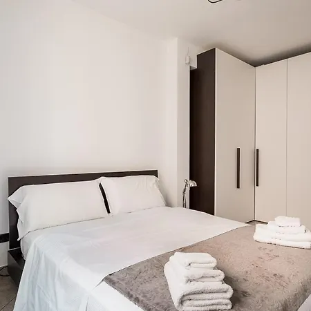 Sotto I Portici Di Via Pietralata By Wonderful Italy Appartement Bologne